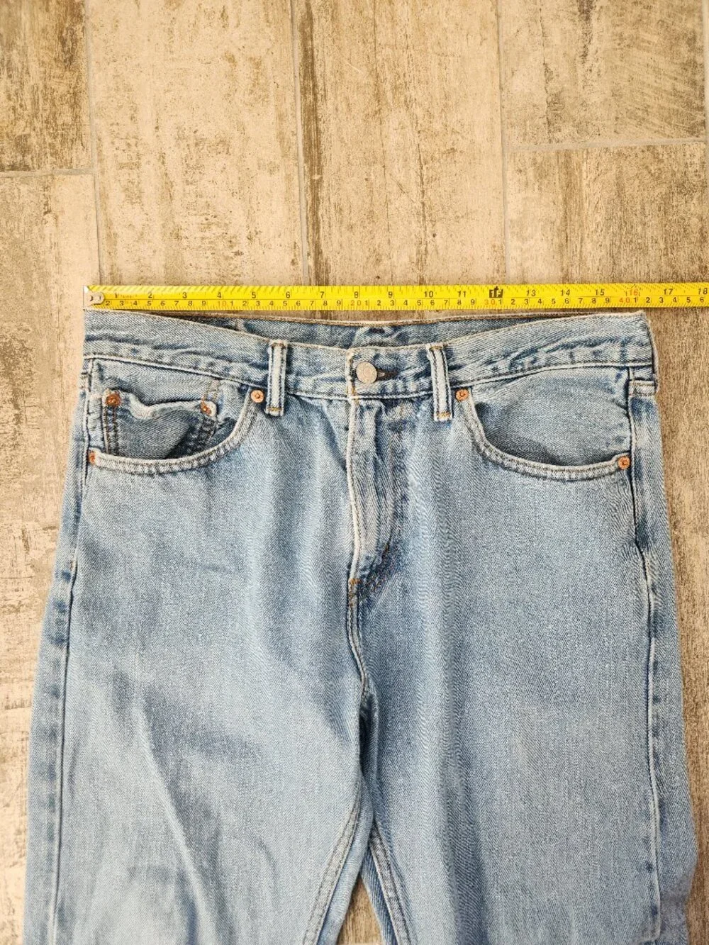 Levi's Mens 505 Sz 33x36 Regular Fit Straight Leg Jeans Light Wash